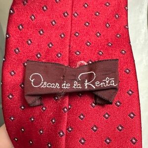 Vintage Oscar de la Renta Red Diamond Pattern Tie